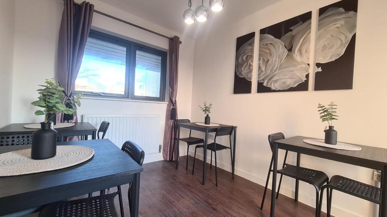 Cosy Private Room In Barking Thamesmead  外观 照片